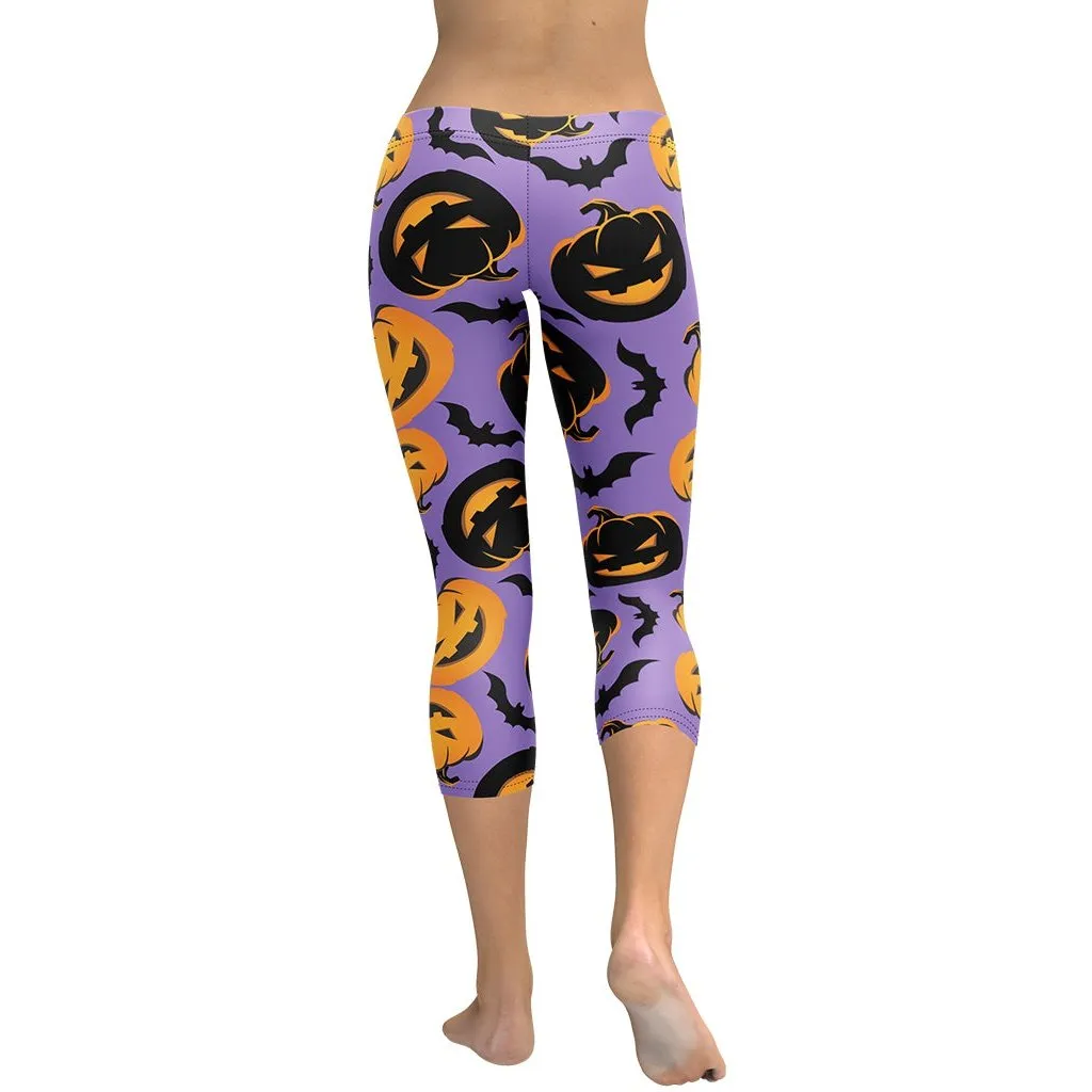 Bats and Jack O'Lanterns Capris