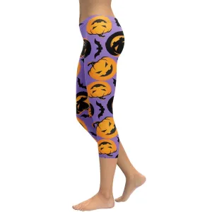 Bats and Jack O'Lanterns Capris