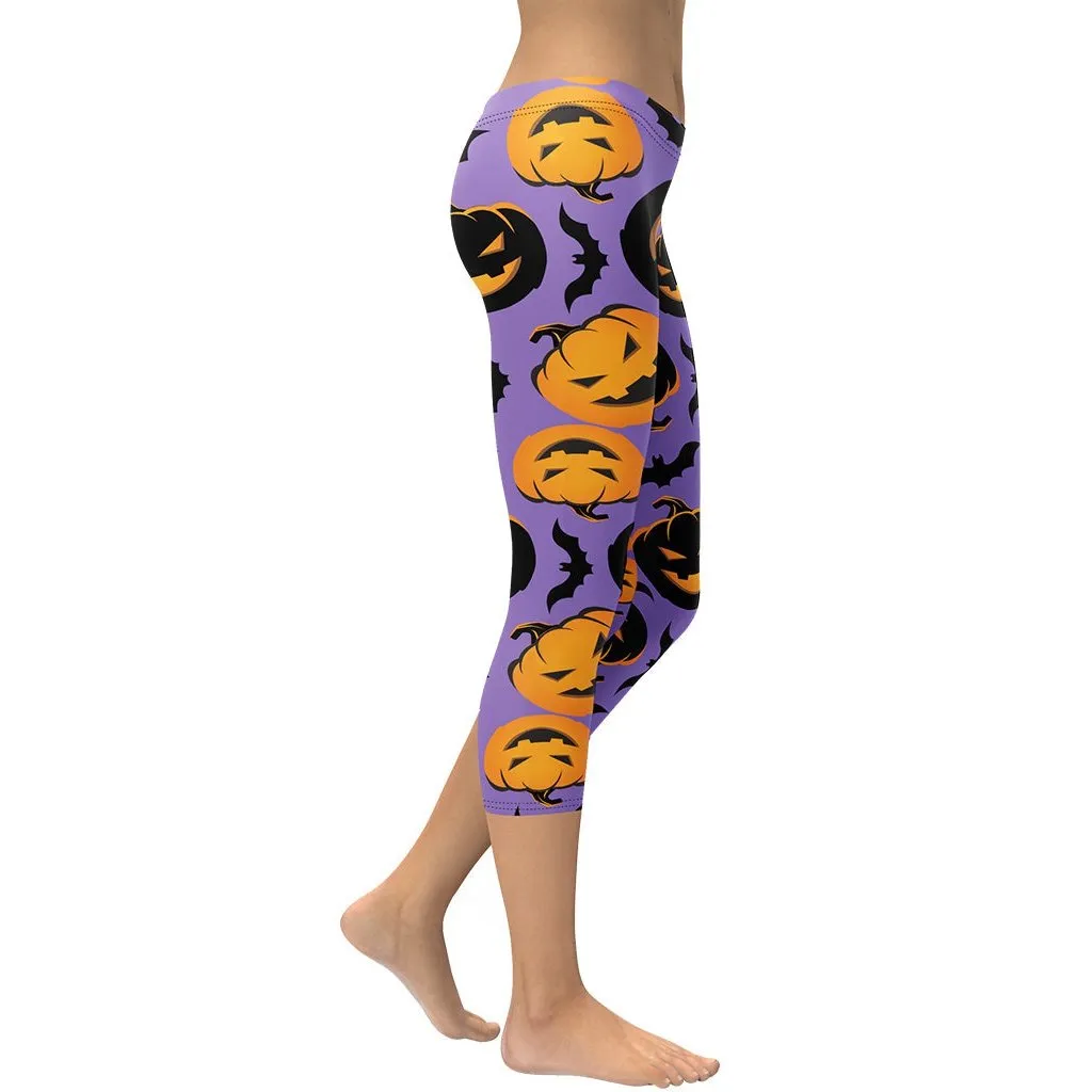 Bats and Jack O'Lanterns Capris