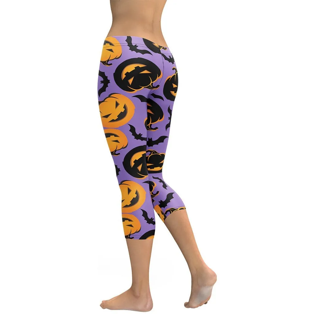 Bats and Jack O'Lanterns Capris